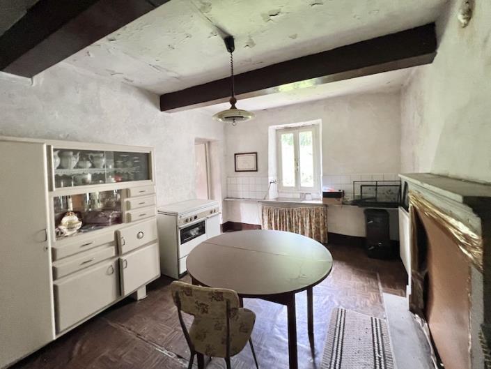 Image No.28-3 Bed House for sale