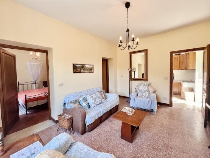 Image No.13-2 Bed Apartment for sale