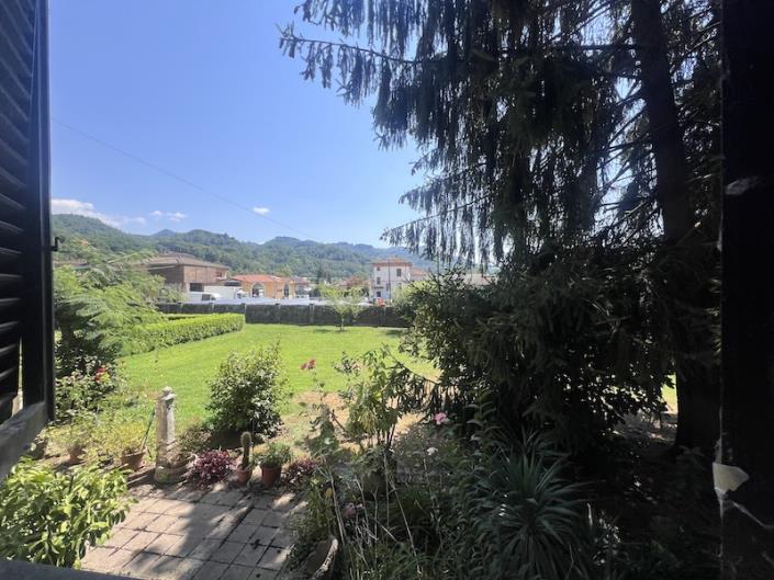 Image No.32-6 Bed Villa / Detached for sale