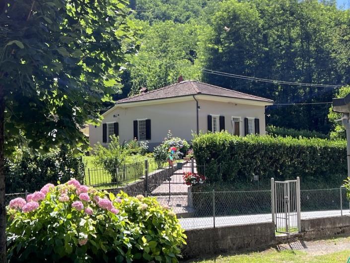 Image No.25-2 Bed House for sale