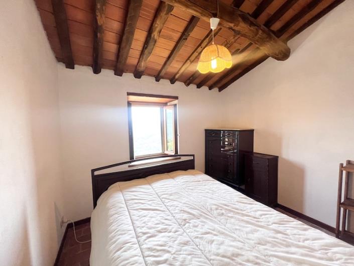 Image No.8-1 Bed House for sale