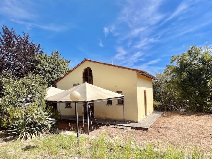 Image No.15-2 Bed Commercial for sale