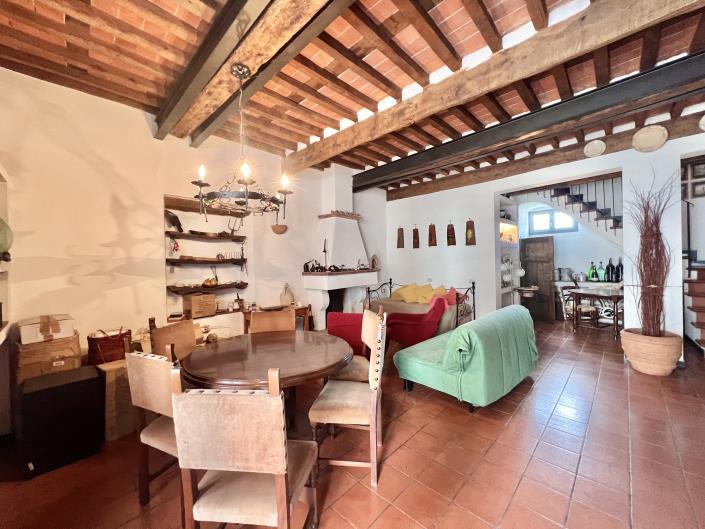 Image No.26-2 Bed House for sale