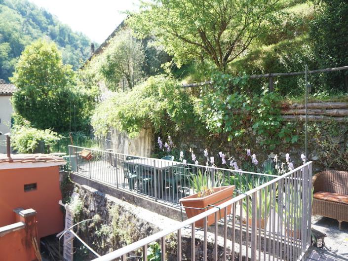 Image No.31-6 Bed House for sale