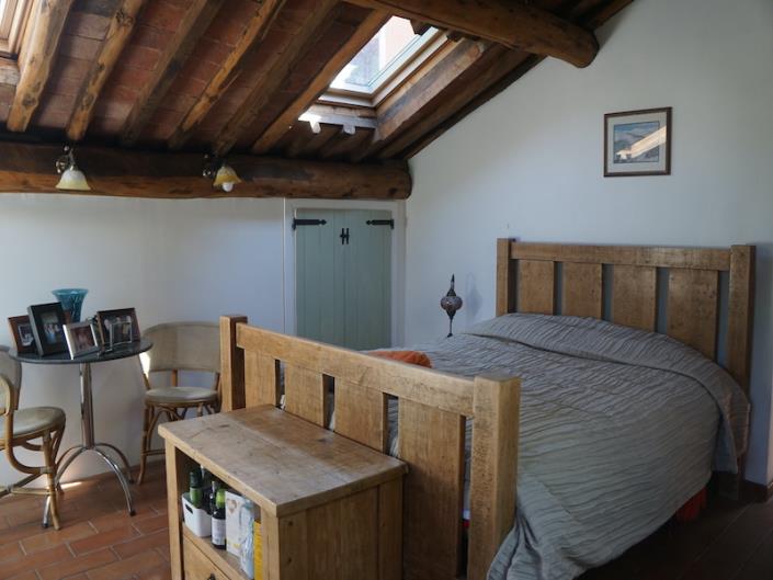 Image No.40-6 Bed House for sale