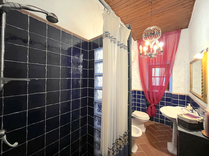 Image No.37-4 Bed Villa for sale