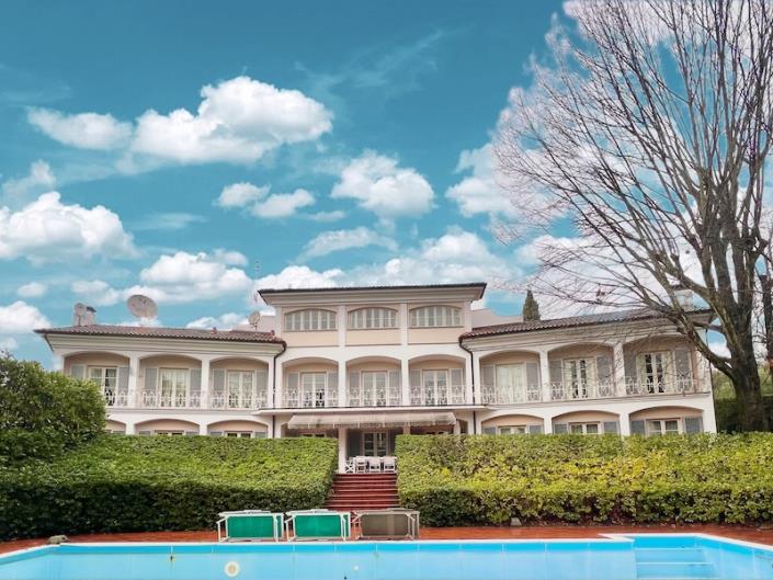 Image No.22-5 Bed Villa for sale