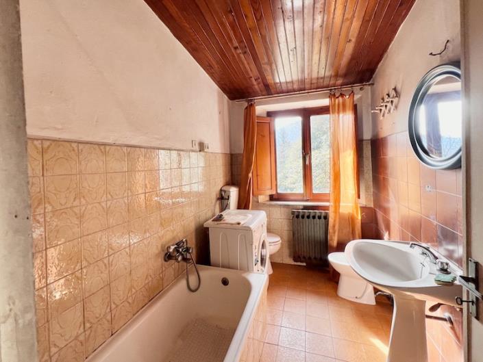 Image No.2-Maison de 3 chambres à vendre à Diecimo