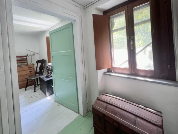 Image No.17-Maison de campagne de 2 chambres à vendre à Camporgiano