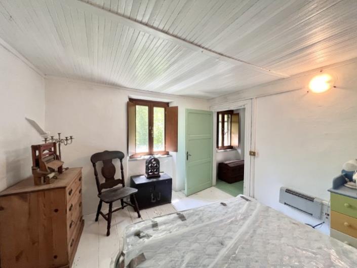 Image No.8-Maison de campagne de 2 chambres à vendre à Camporgiano