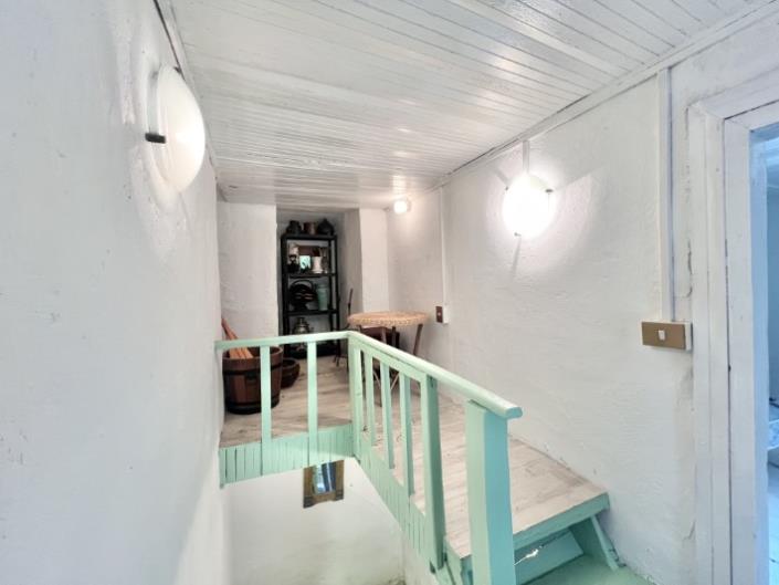 Image No.9-Maison de campagne de 2 chambres à vendre à Camporgiano