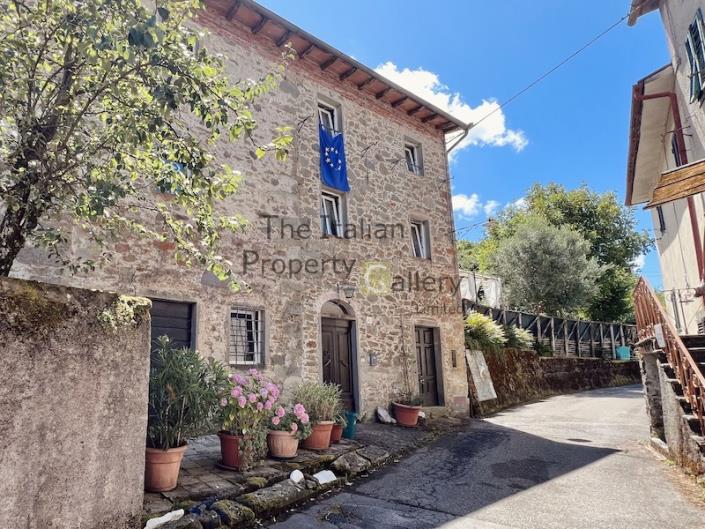 Image No.7-Maison de 3 chambres à vendre à Bagni di Lucca