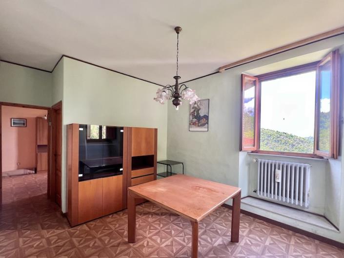 Image No.12-3 Bed House for sale