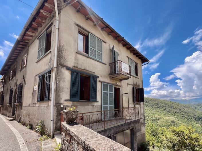 Image No.7-3 Bed House for sale