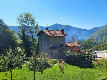 CASA-GRANDE-LATO-PISCINA
