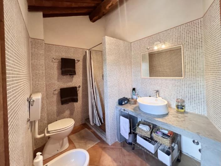 Image No.10-Maison de 5 chambres à vendre à Bagni di Lucca