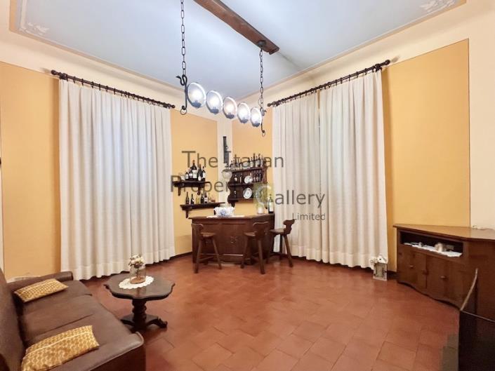 Image No.20-5 Bed House/Villa for sale