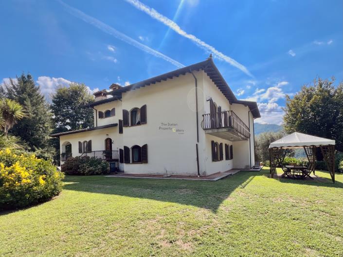 Image No.17-6 Bed Villa for sale