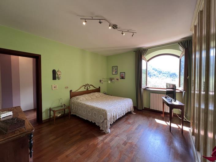 Image No.16-6 Bed Villa for sale