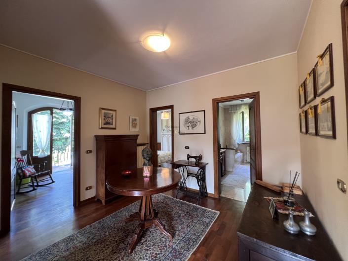 Image No.39-6 Bed Villa for sale