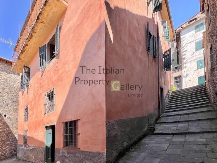 Image No.5-3 Bed House for sale