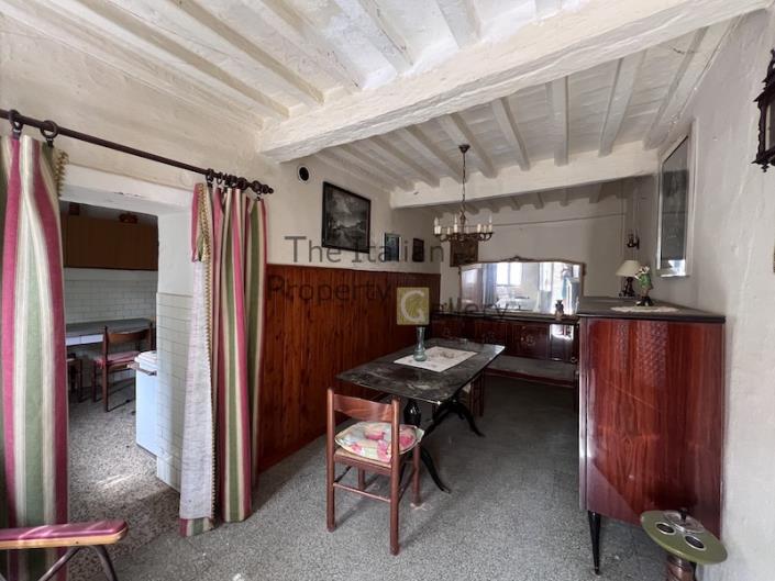 Image No.21-3 Bed House for sale