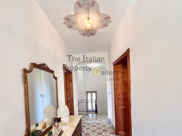 Image No.12-Maison de 5 chambres à vendre à Bagni di Lucca