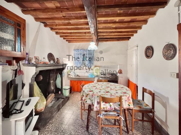 Image No.6-Maison de 5 chambres à vendre à Bagni di Lucca