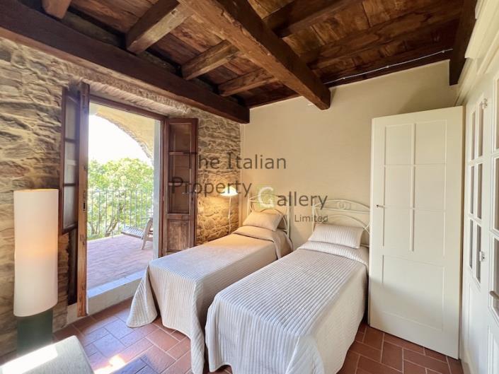 Image No.36-7 Bed Villa for sale