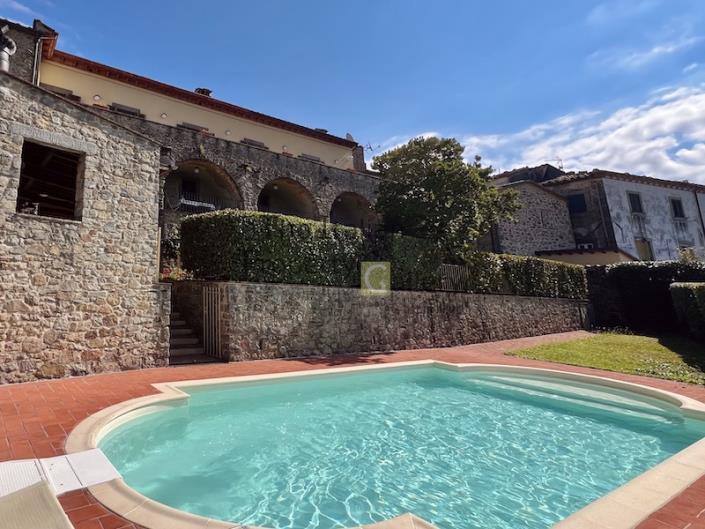 Image No.19-7 Bed Villa for sale