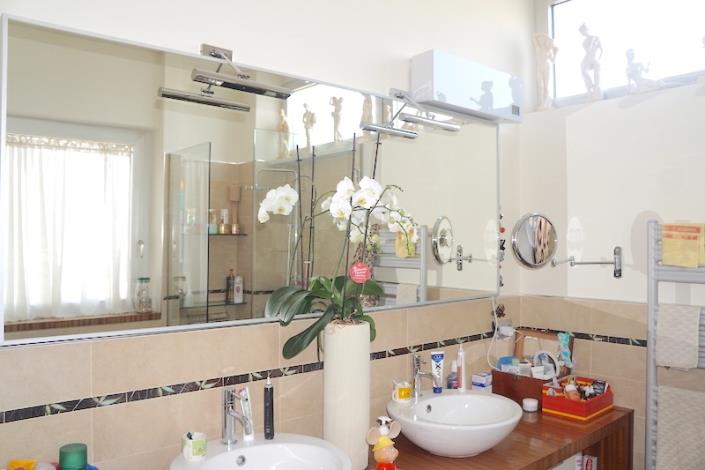 Image No.38-Appartement de 2 chambres à vendre à Livorno