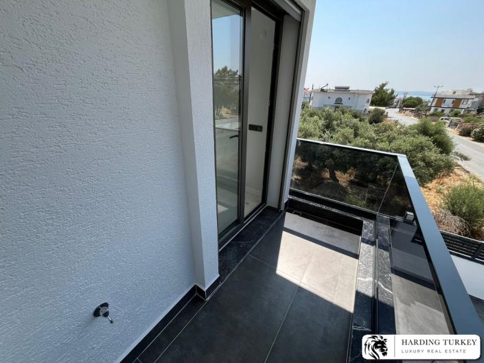 Image No.27-3 Bed Villa / Detached for sale