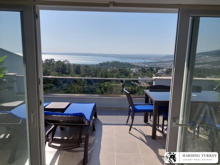 Image No.35-3 Bed Duplex for sale