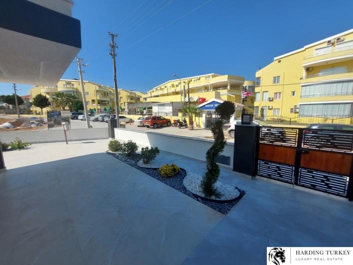 Image No.18-3 Bed Semi-Detached for sale