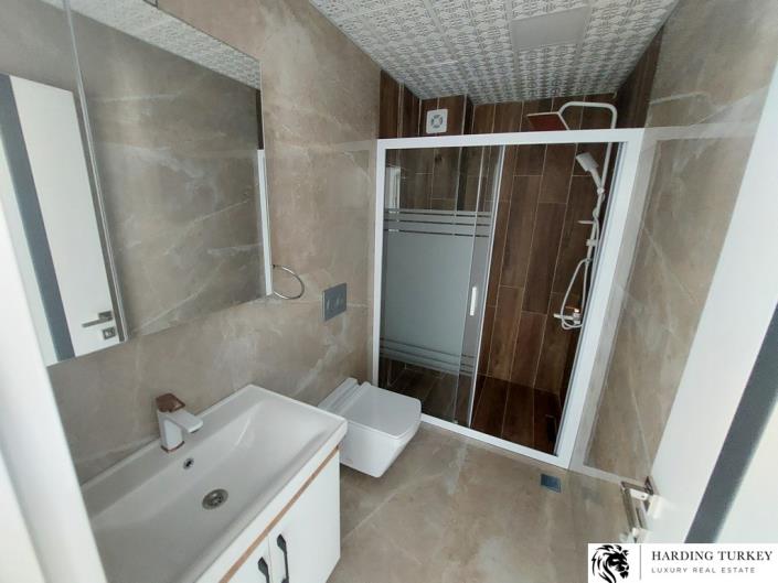 Image No.24-3 Bed Semi-Detached for sale