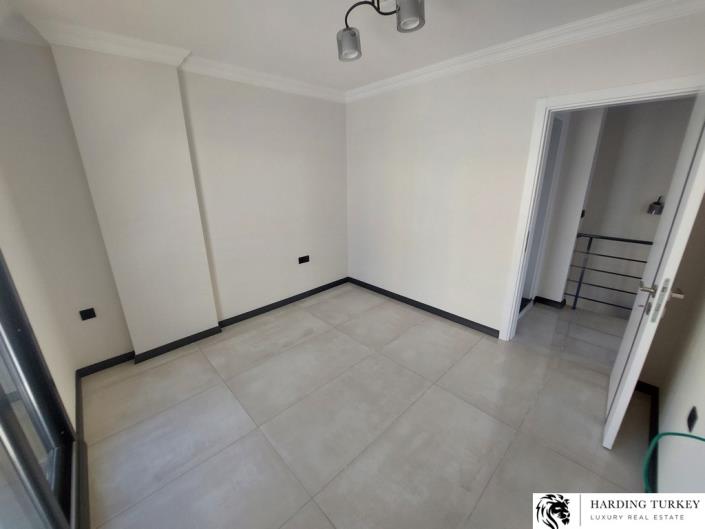 Image No.31-3 Bed Semi-Detached for sale