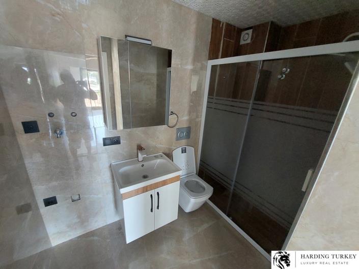 Image No.32-3 Bed Semi-Detached for sale