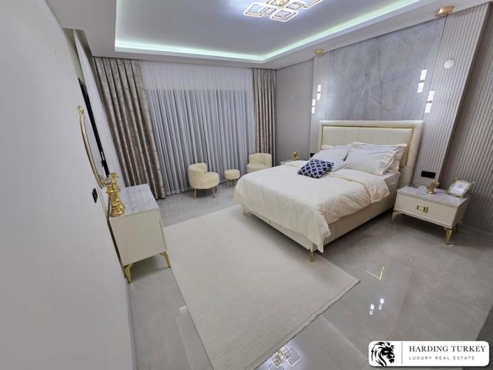 Image No.24-4 Bed Villa / Detached for sale