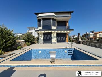 1 - Altinkum, Villa / Detached