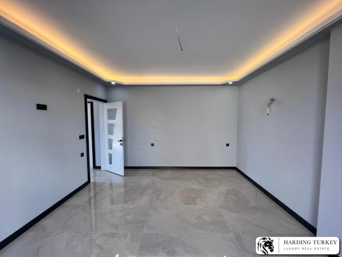 Image No.12-5 Bed Villa / Detached for sale