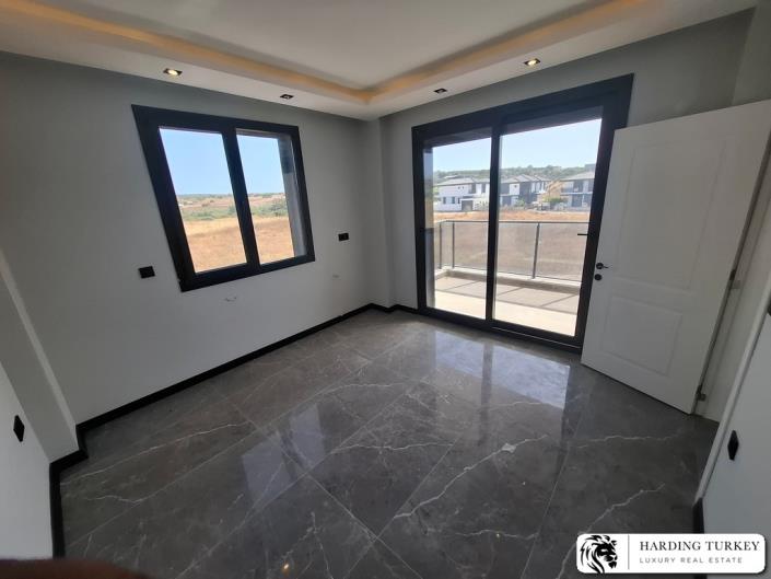 Image No.16-3 Bed Villa / Detached for sale