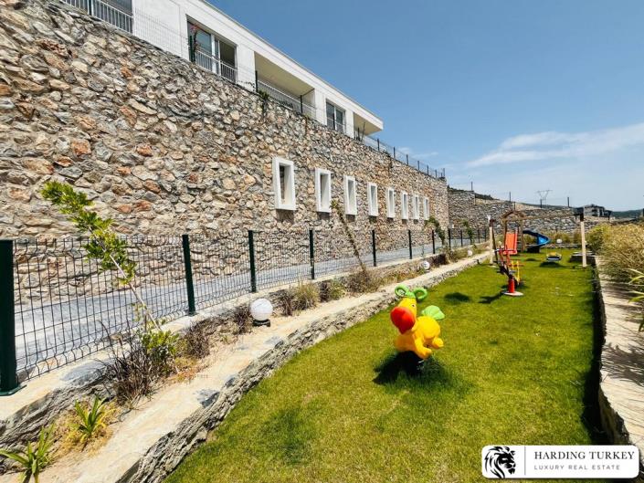 Image No.26-2 Bed Apartment for sale