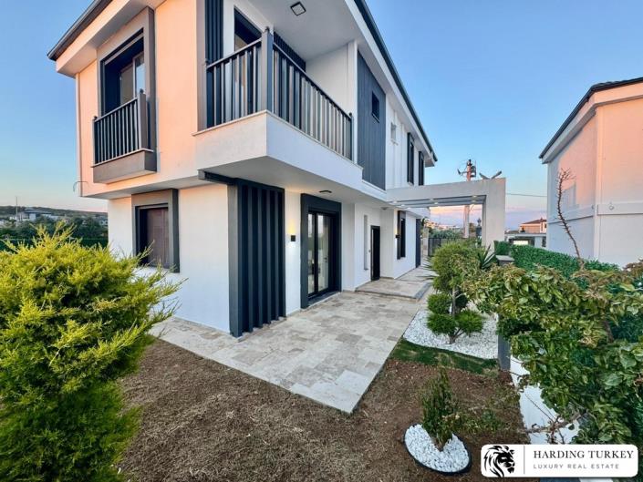 Image No.29-3 Bed Villa / Detached for sale