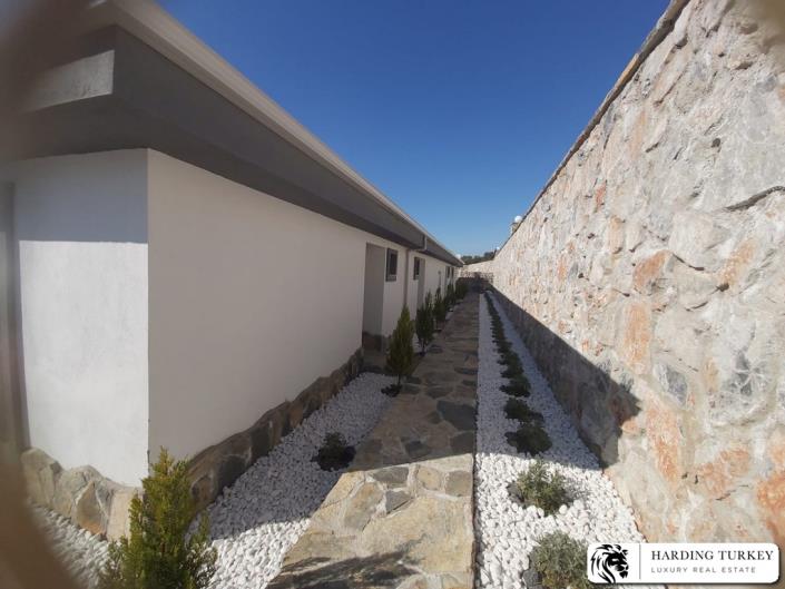 Image No.23-1 Bed Bungalow for sale