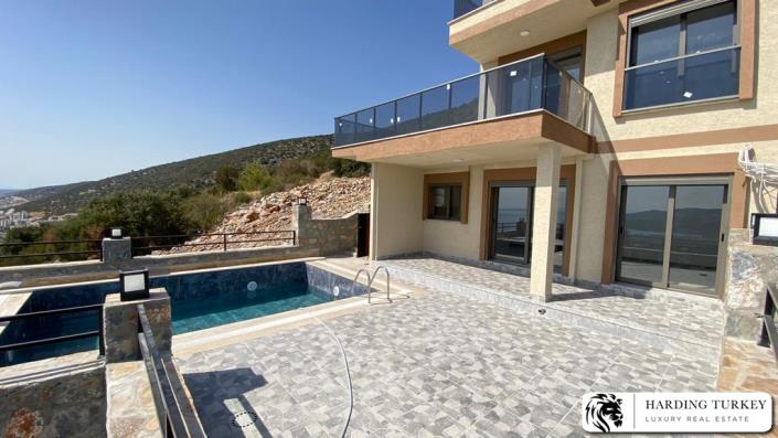 Image No.20-3 Bed Villa / Detached for sale