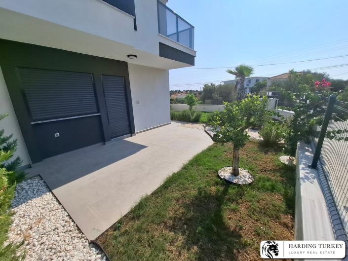 Image No.12-3 Bed Semi-Detached for sale