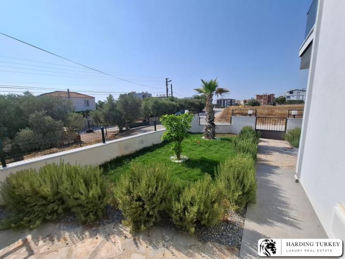 Image No.15-3 Bed Semi-Detached for sale