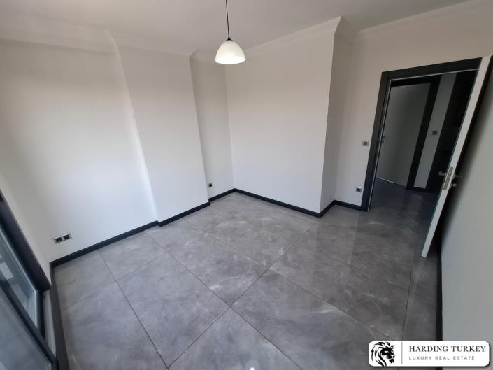 Image No.27-3 Bed Semi-Detached for sale