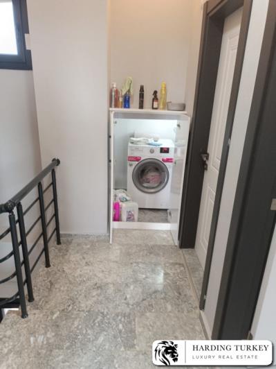 Image No.14-3 Bed Villa / Detached for sale