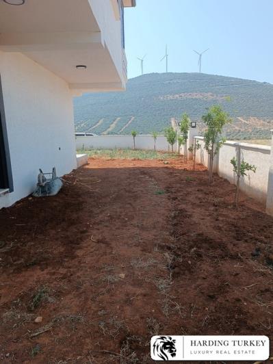 Image No.27-3 Bed Villa / Detached for sale